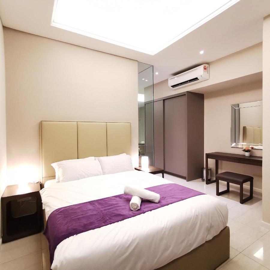 Sky Pool Elegant Suite @ Sri Hartamas クアラルンプール エクステリア 写真