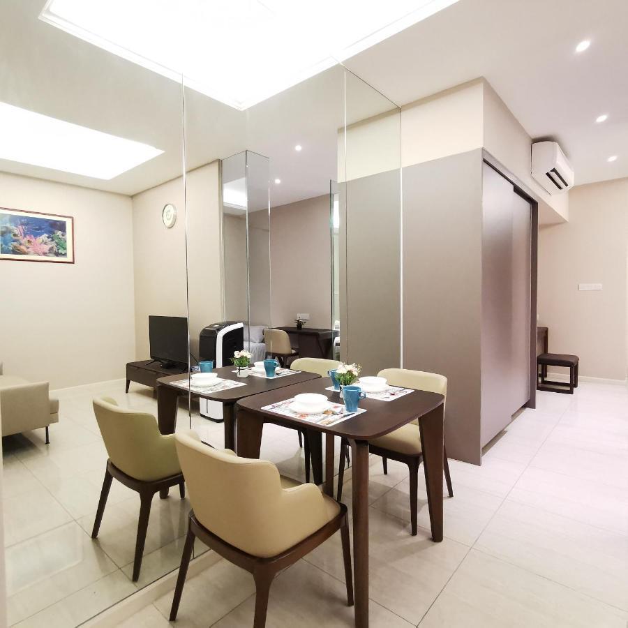 Sky Pool Elegant Suite @ Sri Hartamas クアラルンプール エクステリア 写真