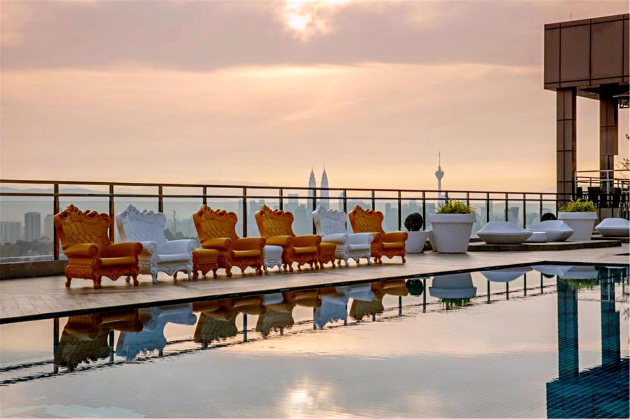 Sky Pool Elegant Suite @ Sri Hartamas クアラルンプール エクステリア 写真