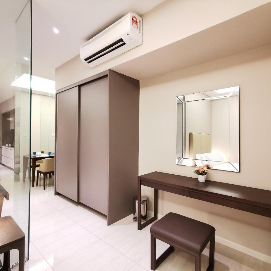 Sky Pool Elegant Suite @ Sri Hartamas クアラルンプール エクステリア 写真