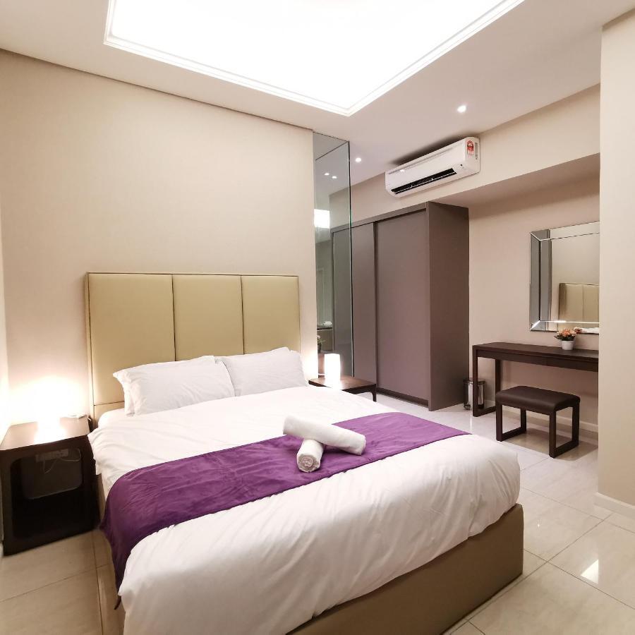 Sky Pool Elegant Suite @ Sri Hartamas クアラルンプール エクステリア 写真